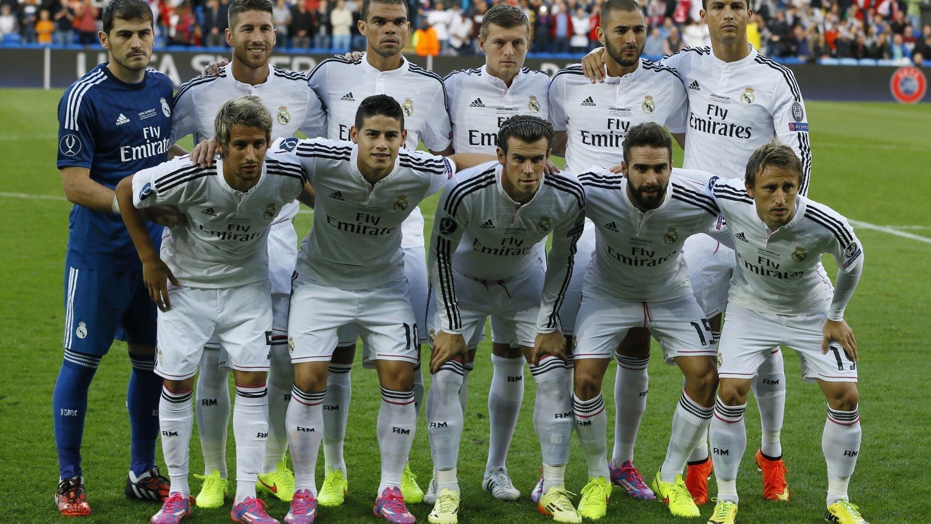 欧冠之夜上演老友重逢，英超救赎之战，意甲冲击全胜纪录