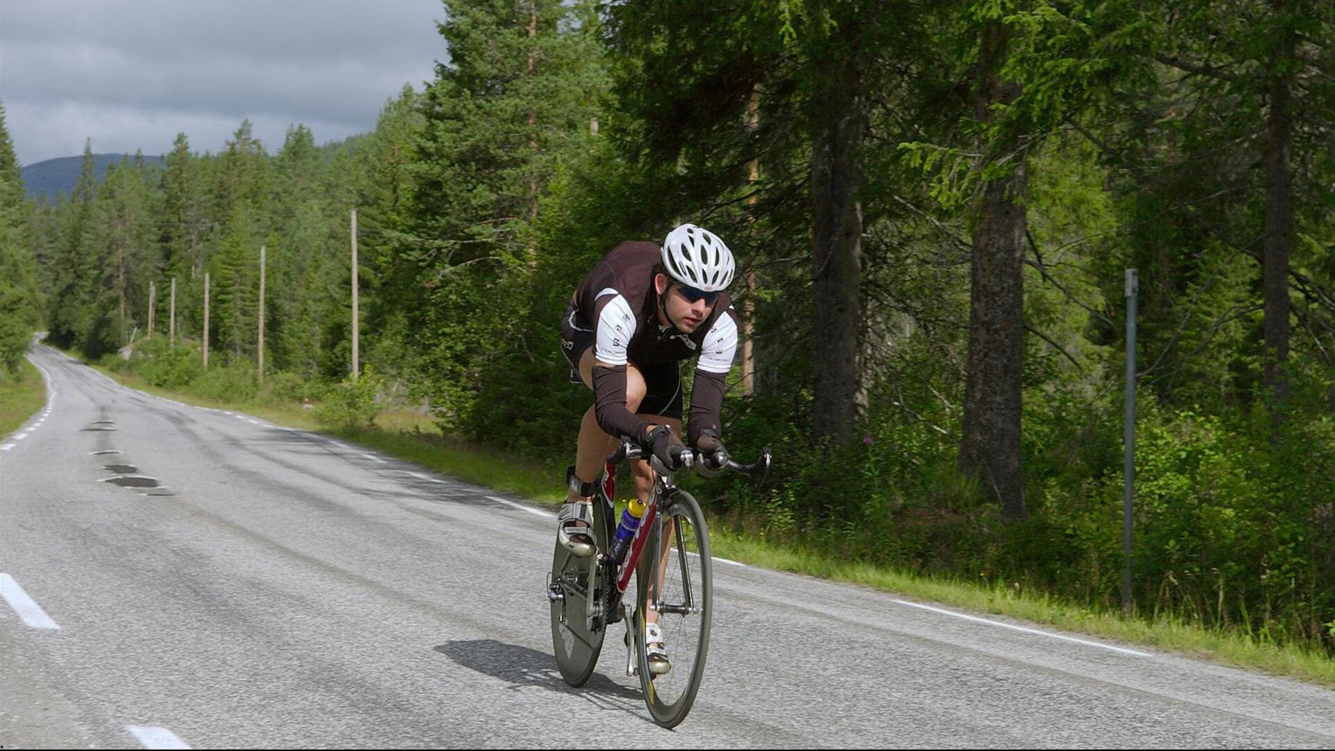 德利赫特王者归来！钢铁防线锁死梅西姆巴佩，诠释现代中卫终极答案